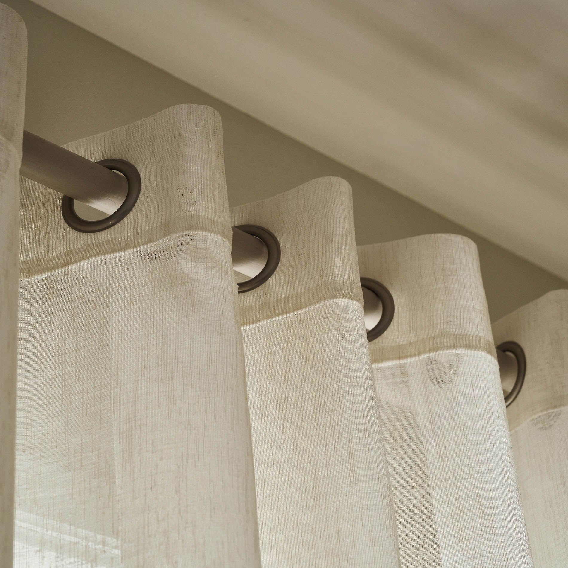 2004507506001_4 Κουρτίνα με τρουκς 140x280cm GOFIS HOME Maisy Beige 507/06