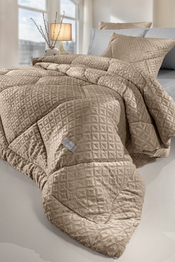 ΠΑ.PROFILE CAMEL 260X240 - Guy Laroche